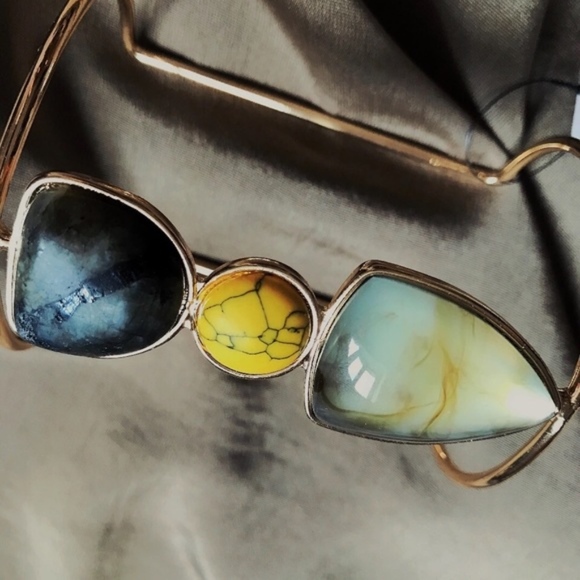 "Challenge Me, I Dare You" - Picture 5 of 8